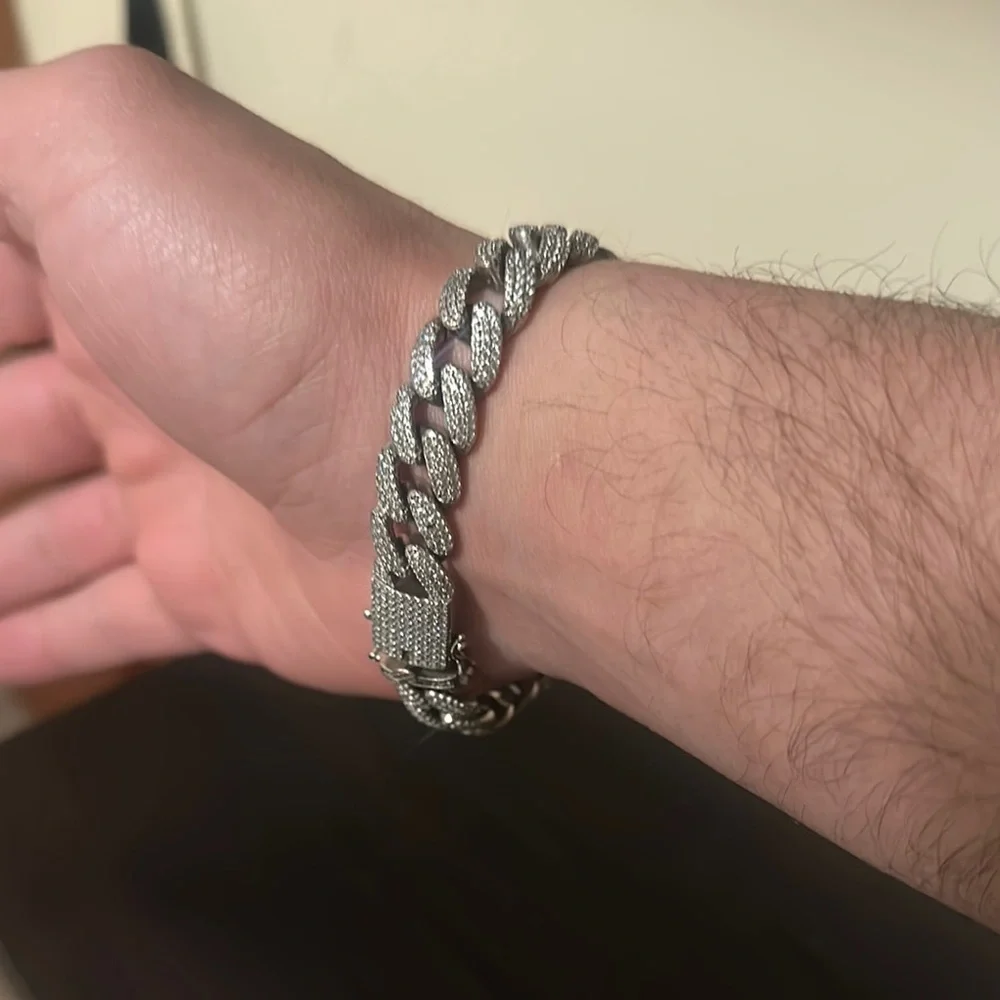 Chic Silver Chain Bracelet